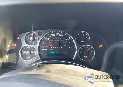 2017 Chevrolet Express 2500 Work Van z USA, uszkodzony, nr VIN 1GCWGAFF0H1142930